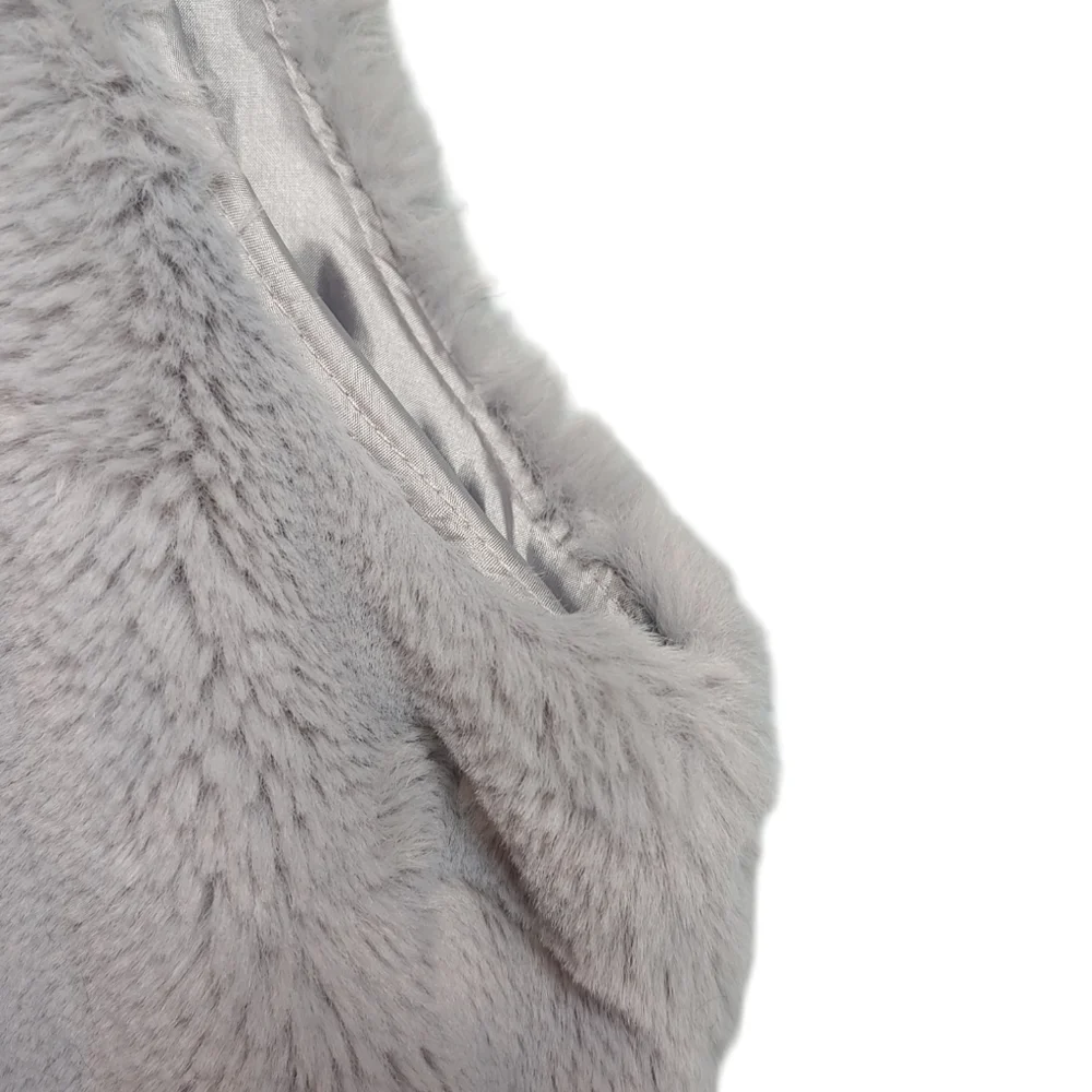Carmin Women's Gray Faux Fur Vest - Size Large, Soft and Stylish - Picture 7 of 10